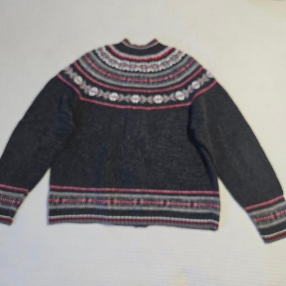 Women's Tiara International Charcoal Gray & Red Christmas Cardigan L - Picture 9 of 12